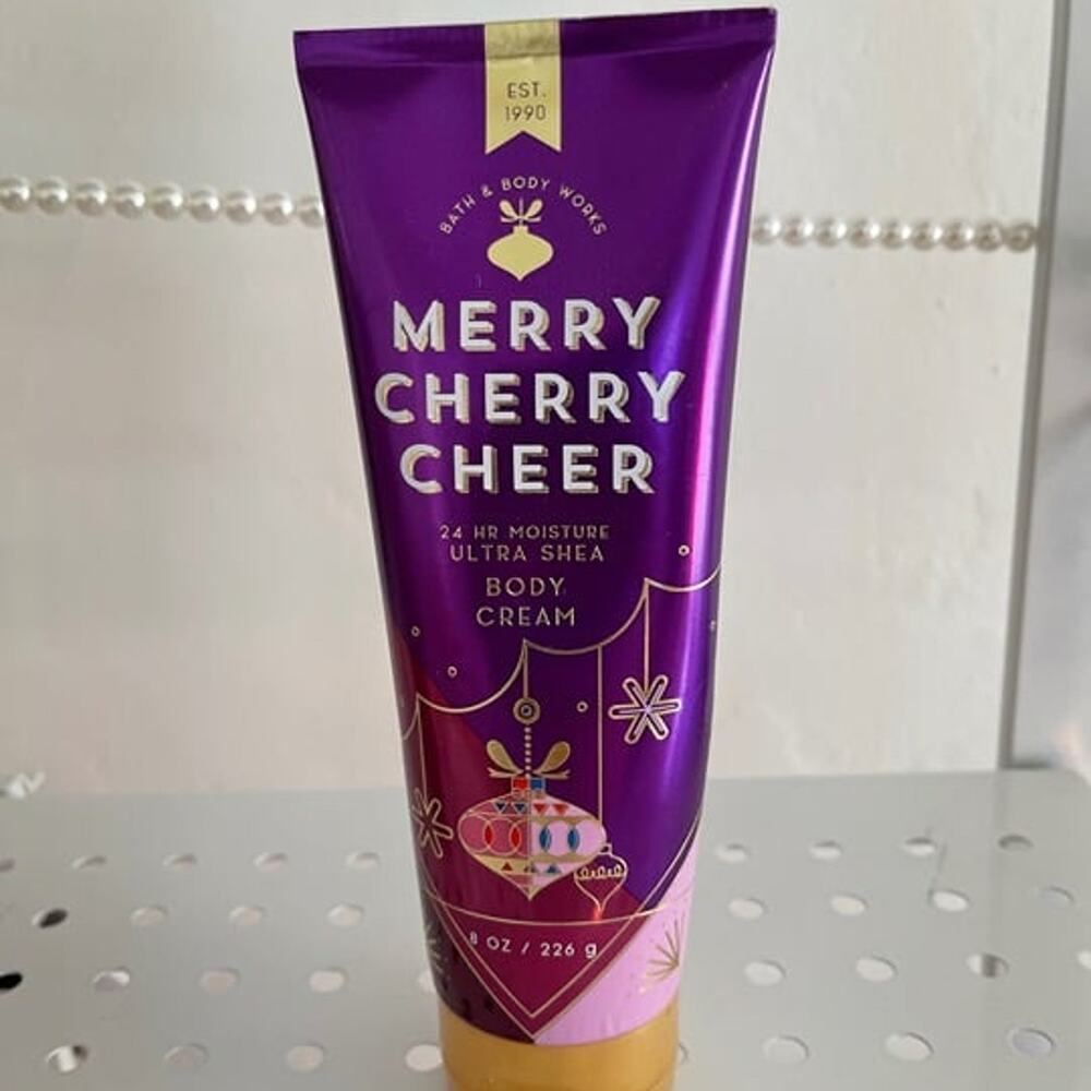 Bath and Body Works merry cherry cheer cream New BBW